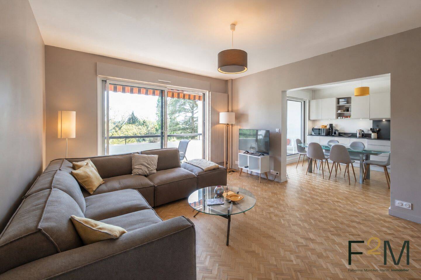 Appartement 4 pièces 94 m² · à Écully · 94 m² · 1 950 €/mois