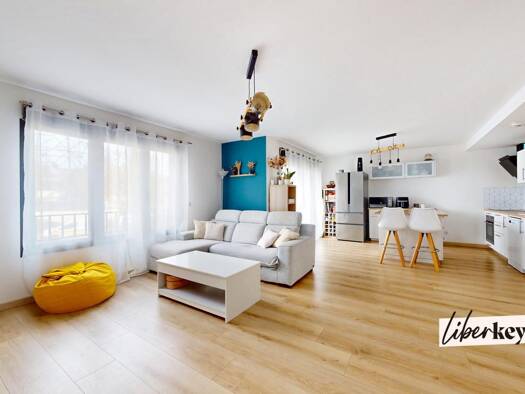 Appartement à vendre 245 000 € 3 pièces 2 chambres 68,6 m² Étage 1/2 Robert Schumann Neuilly-sur-Marne 93330