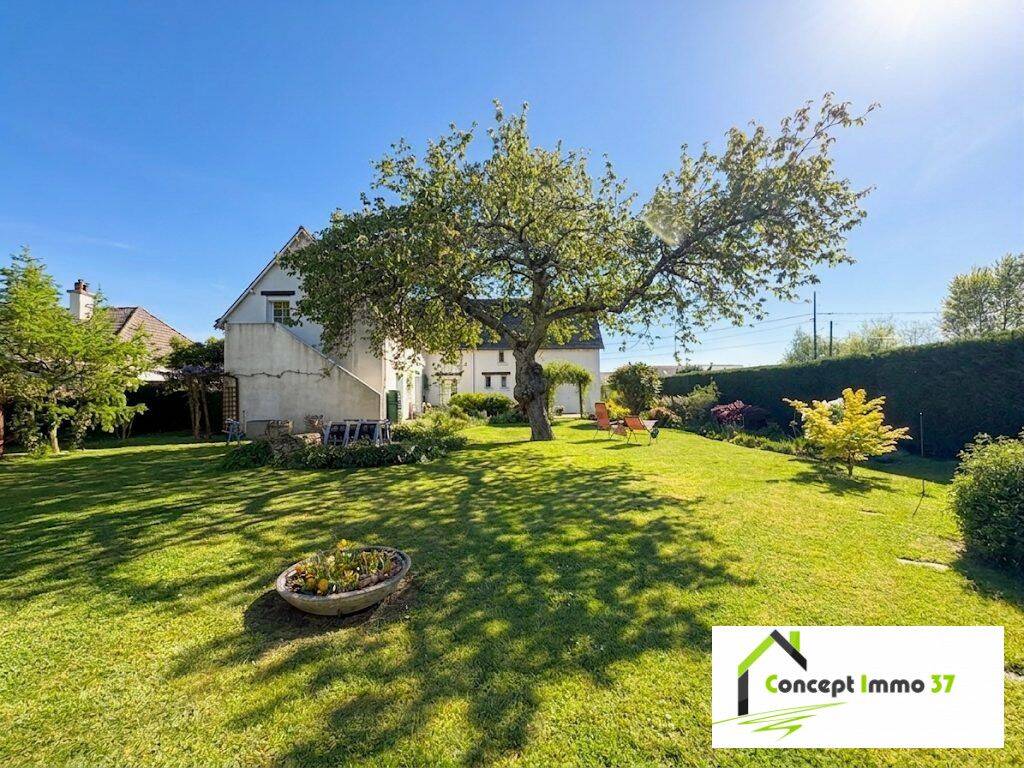 Maison 7 pièces 220 m² · à Veigné · 220 m² · 449 900 €