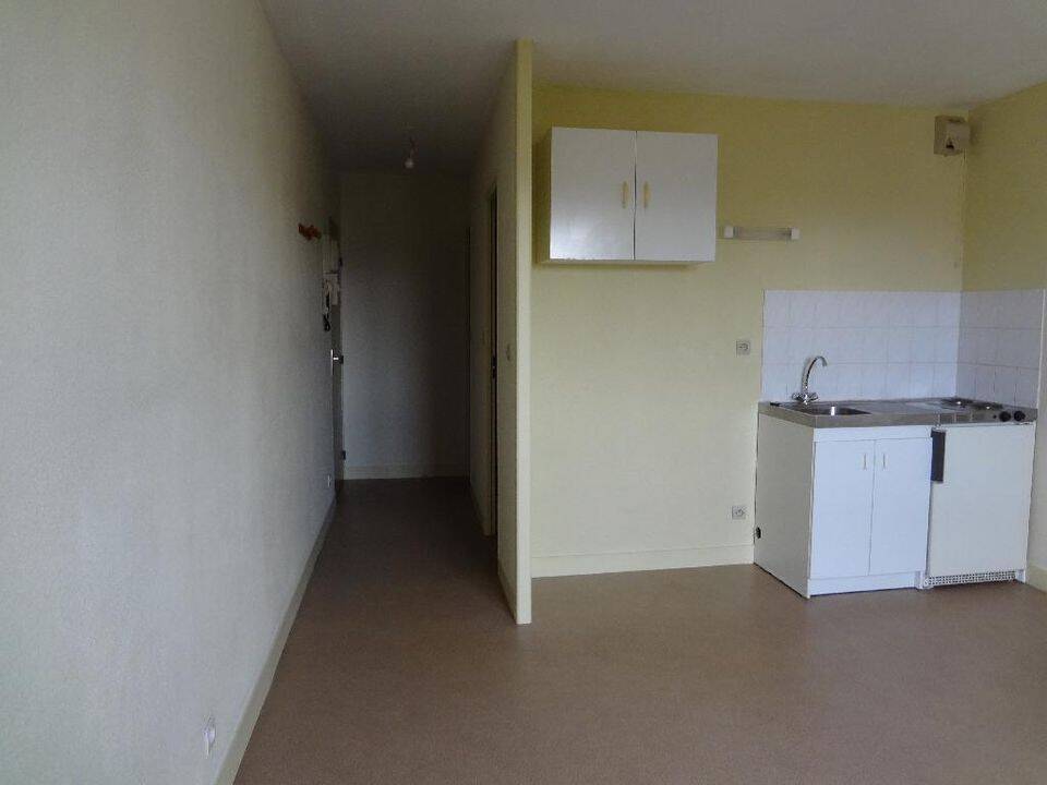 Appartement 1 pièce 22 m² · à Auxerre · 22 m² · 425 €