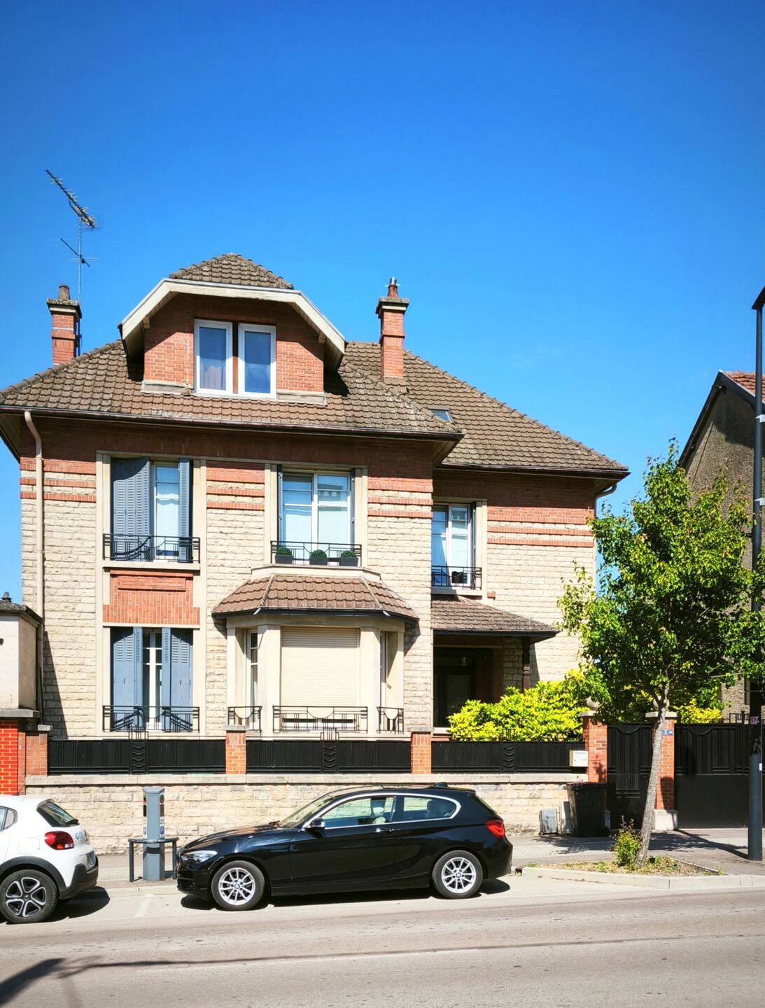 Maison 7 pièces 160 m² · à Pont-Sainte-Marie · 160 m² · 335 000 €