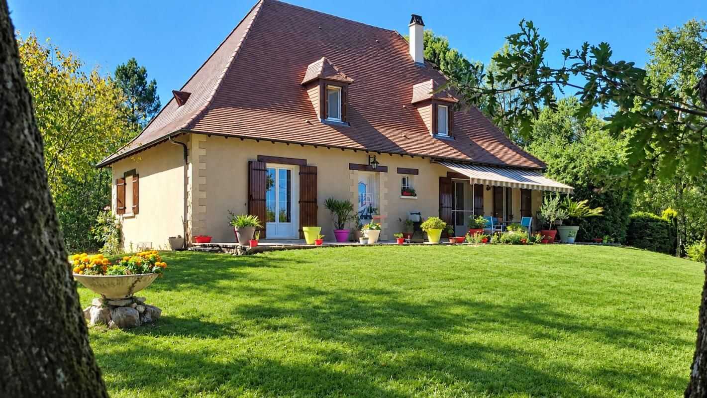 Maison 6 pièces 173 m² · à Rouffignac-Saint-Cernin-de-Reilhac · 173 m² · 244 987 €