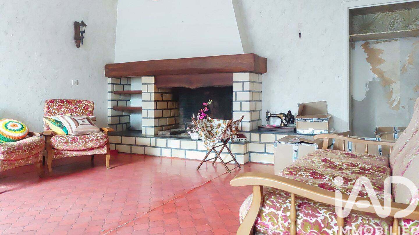Maison 5 pièces 135 m² · à Thairé · 135 m² · 189 000 €