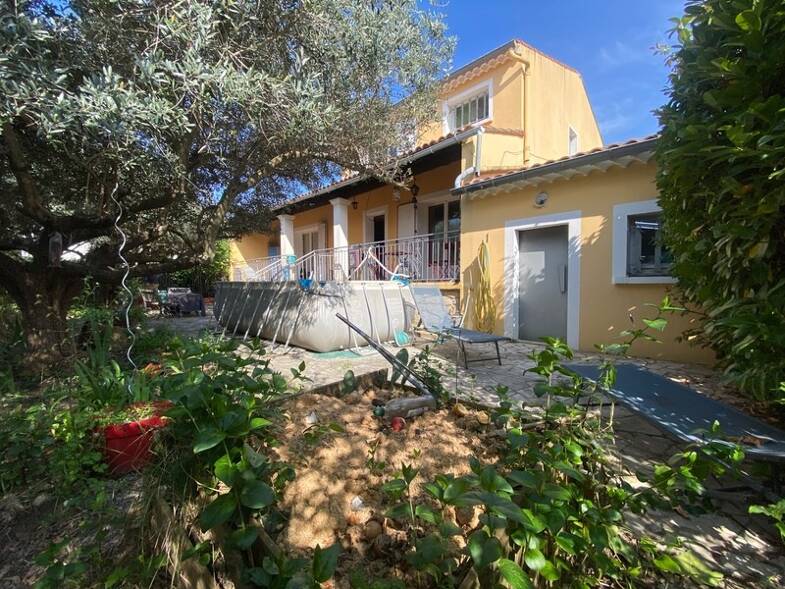 Maison à vendre 230 000 € 4 pièces 3 chambres 127 m² 474 m² de terrain Village-Rieu Saint-Privat-des-Vieux 30340