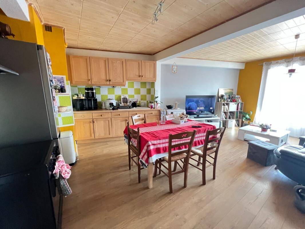 Appartement 3 pièces 75 m² · à Chauffailles · 75 m² · 129 000 €