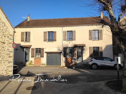 Maison à vendre 330 000 € 7 pièces 4 chambres 160 m² 837 m² de terrain Héricy 77850