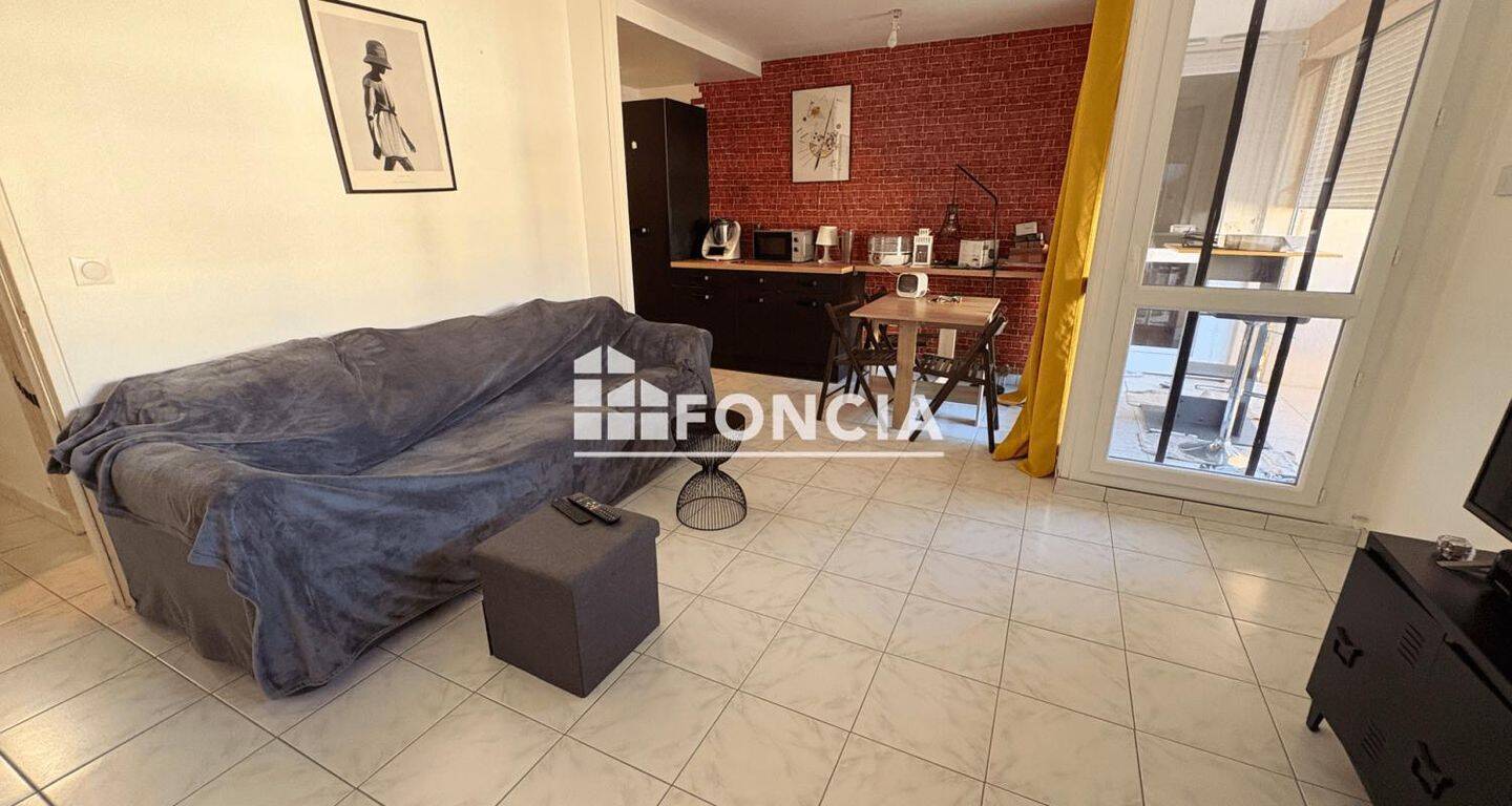 Appartement 3 pièces 68 m² · à Le Mée-sur-Seine · 68,1 m² · 980 €