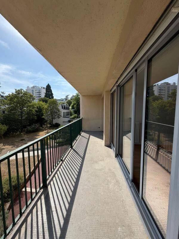 Appartement 3 pièces 91 m² · à Paris 16ème Arrondissement · 91 m² · 3 290 €/mois