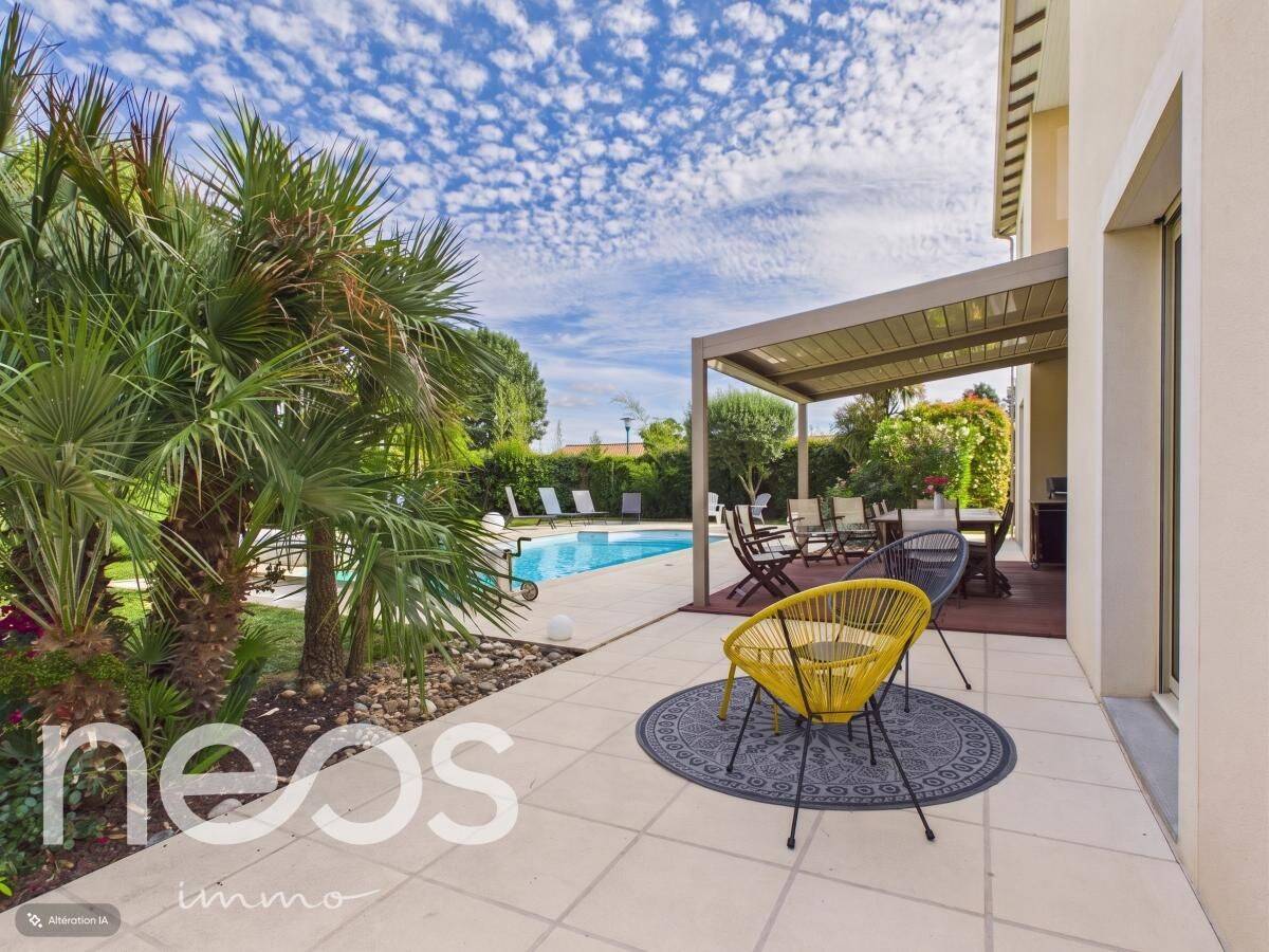 Maison 9 pièces 185 m² · à Aiffres · 185 m² · 499 200 €