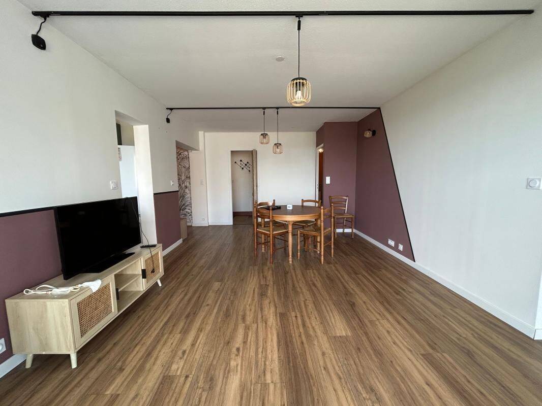 Appartement 4 pièces 79 m² · à Vannes · 79,1 m² · 1 050 €