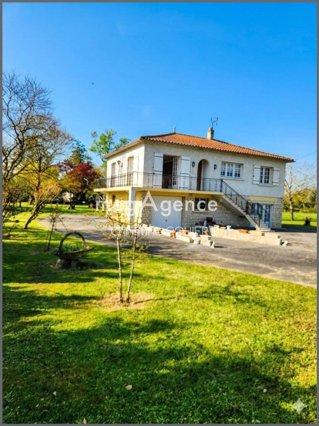 Maison 6 pièces 131 m² · à Aulnay · 131 m² · 165 000 €