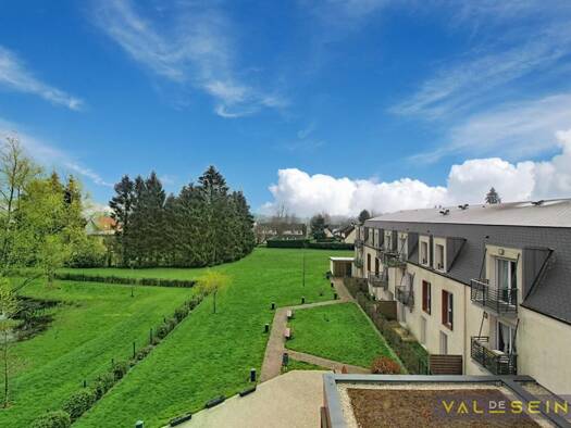 Appartement à vendre 69 000 € 1 pièce 26,6 m² Étage 1/3 Le Chapitre Bihorel 76420