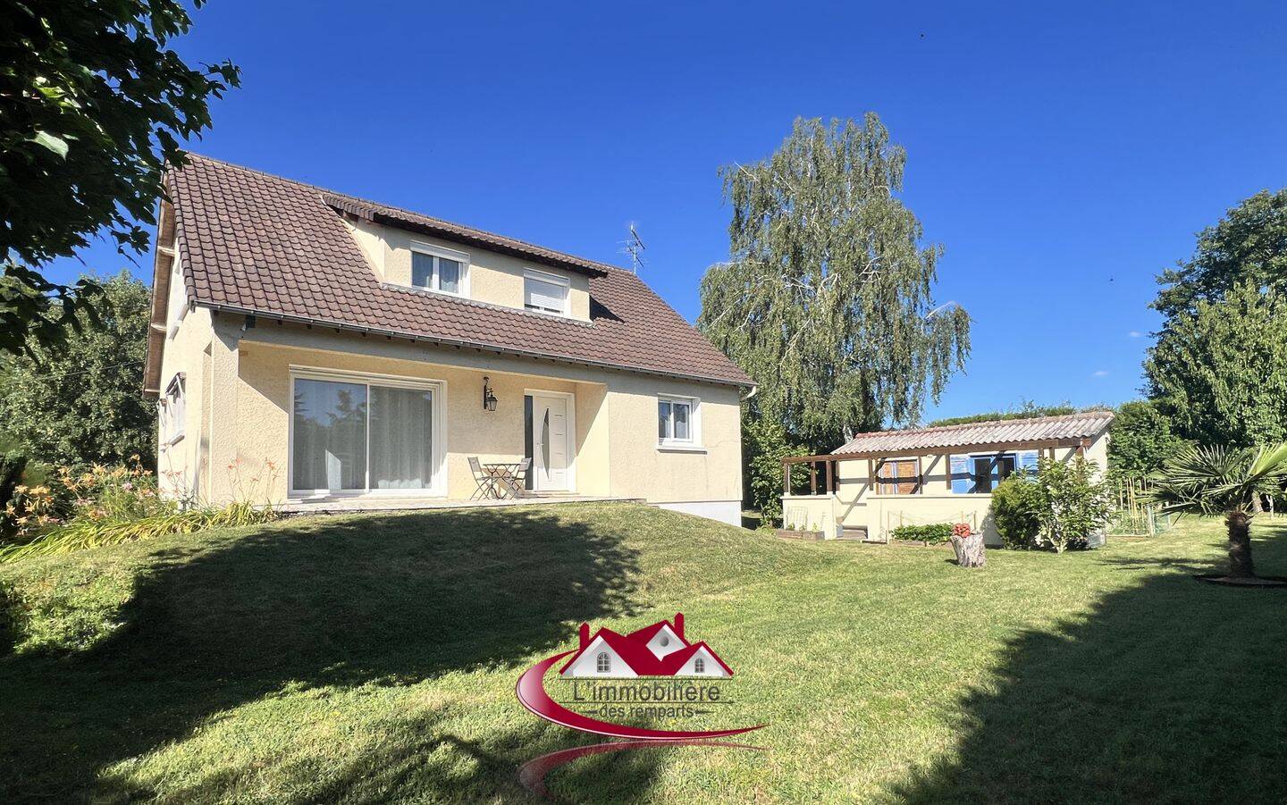 Maison 6 pièces 130 m² · à Bû · 130 m² · 346 000 €