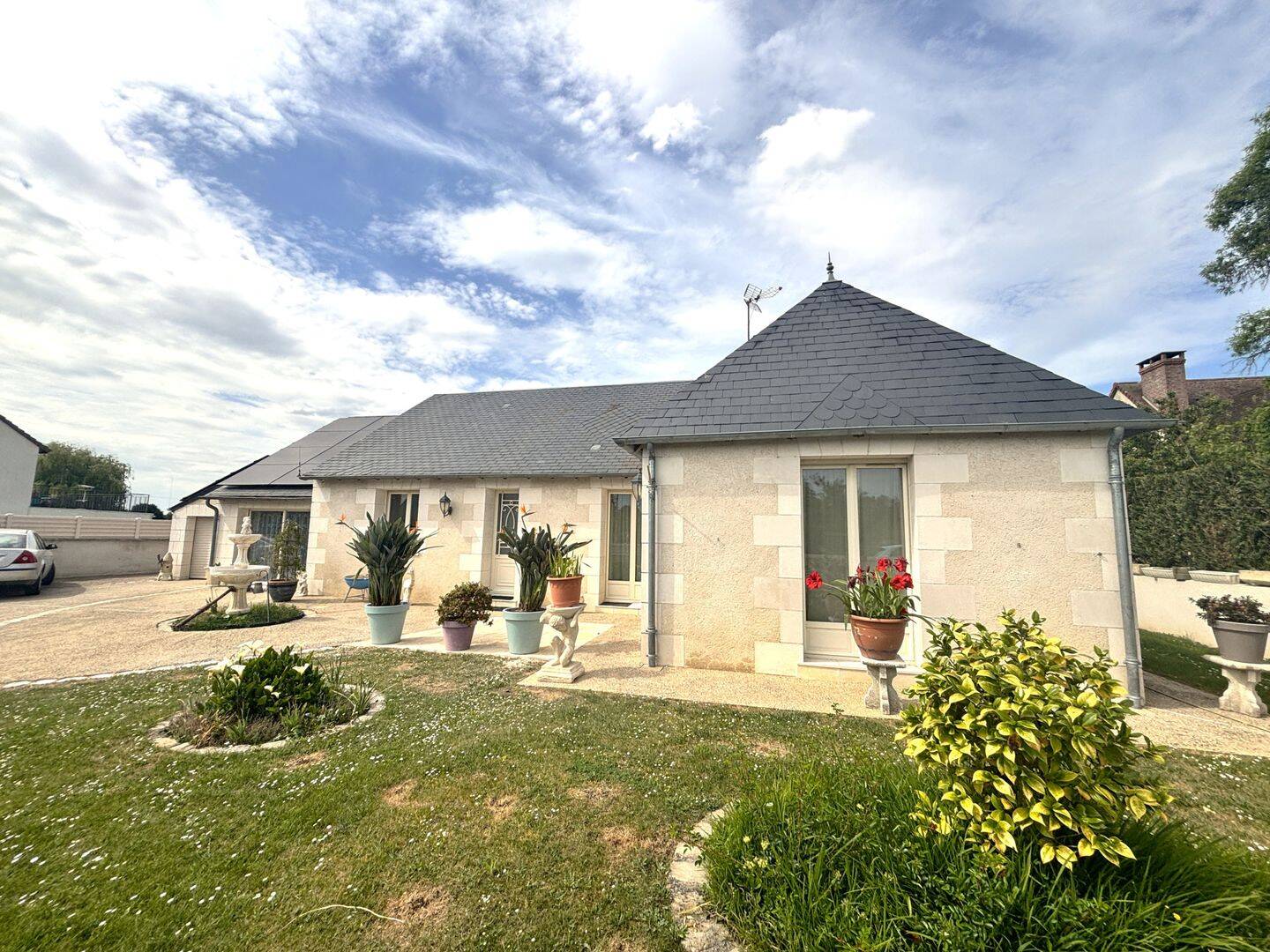 Maison 4 pièces 133 m² · à Nazelles-Négron · 133,2 m² · 109 700 €