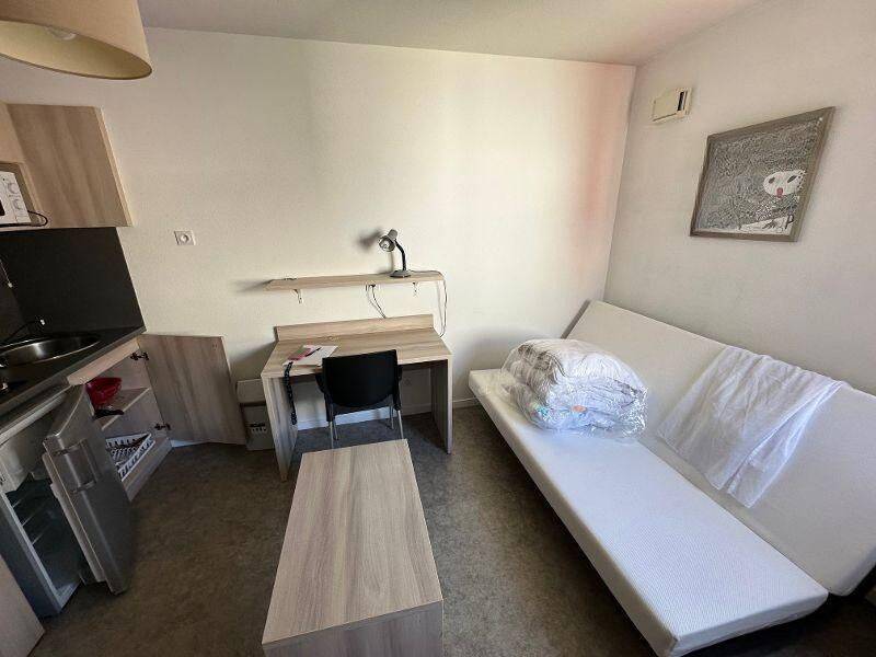 Appartement 1 pièce 18 m² · à Reims · 18 m² · 490 €