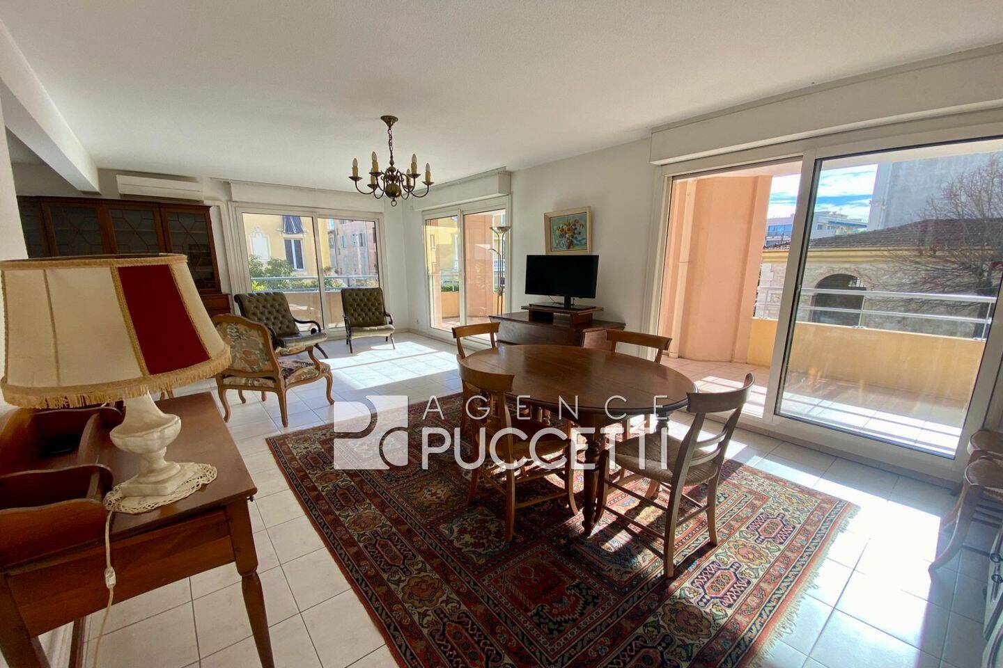 Appartement 3 pièces 90 m² · à Vence · 89,9 m² · 478 000 €