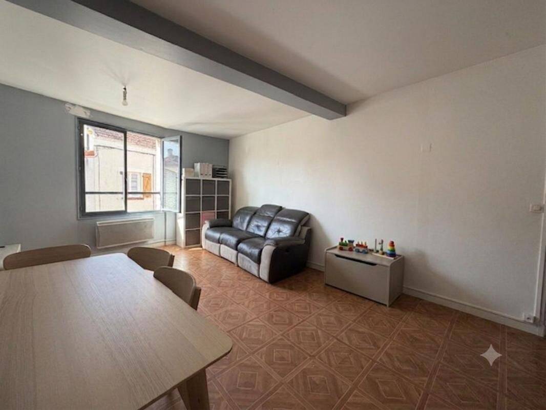 Appartement 3 pièces 86 m² · à Lizy-sur-Ourcq · 86,1 m² · 765 €