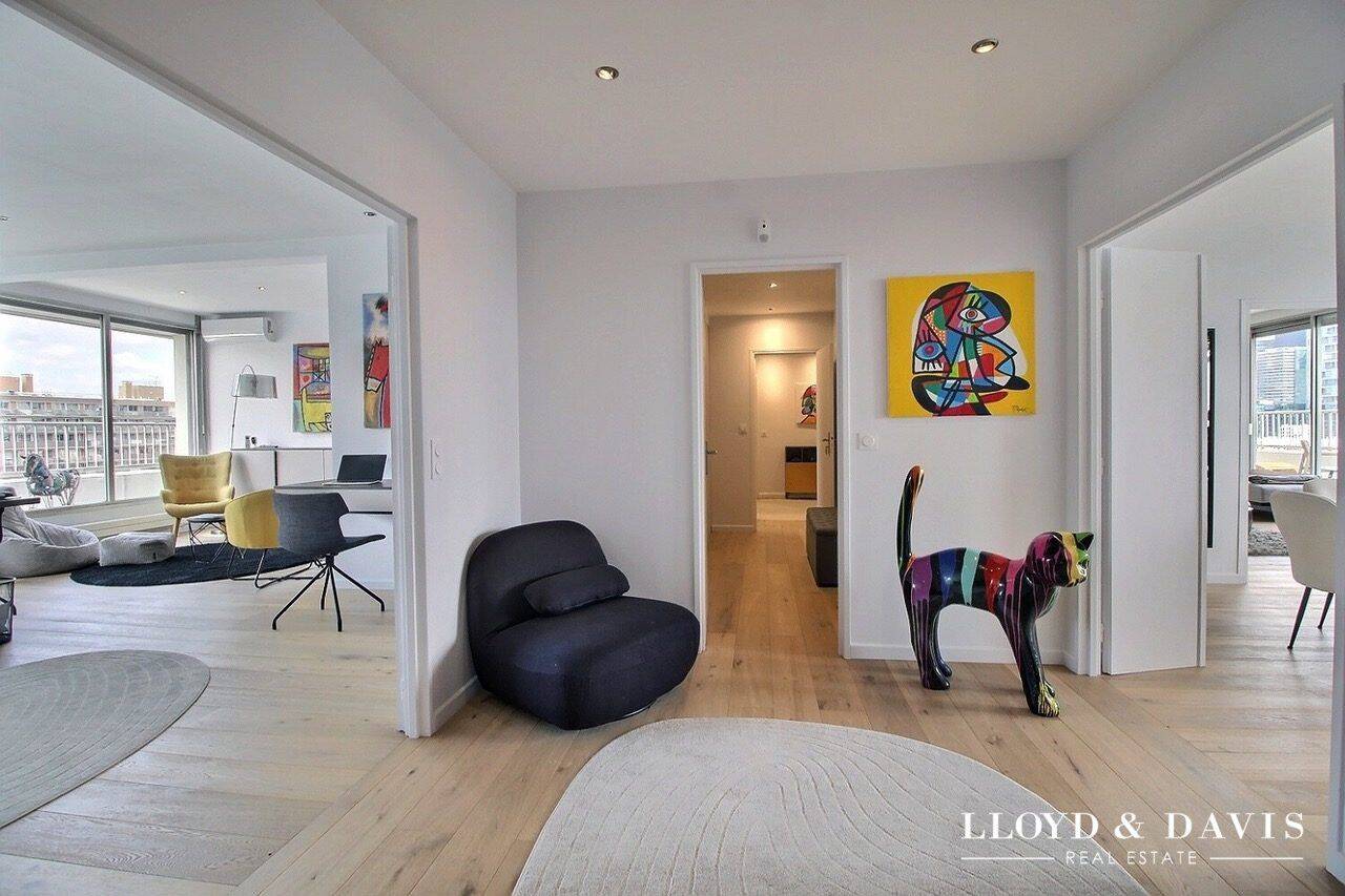Appartement 5 pièces 160 m² · à Puteaux · 160 m² · 1 255 000 €