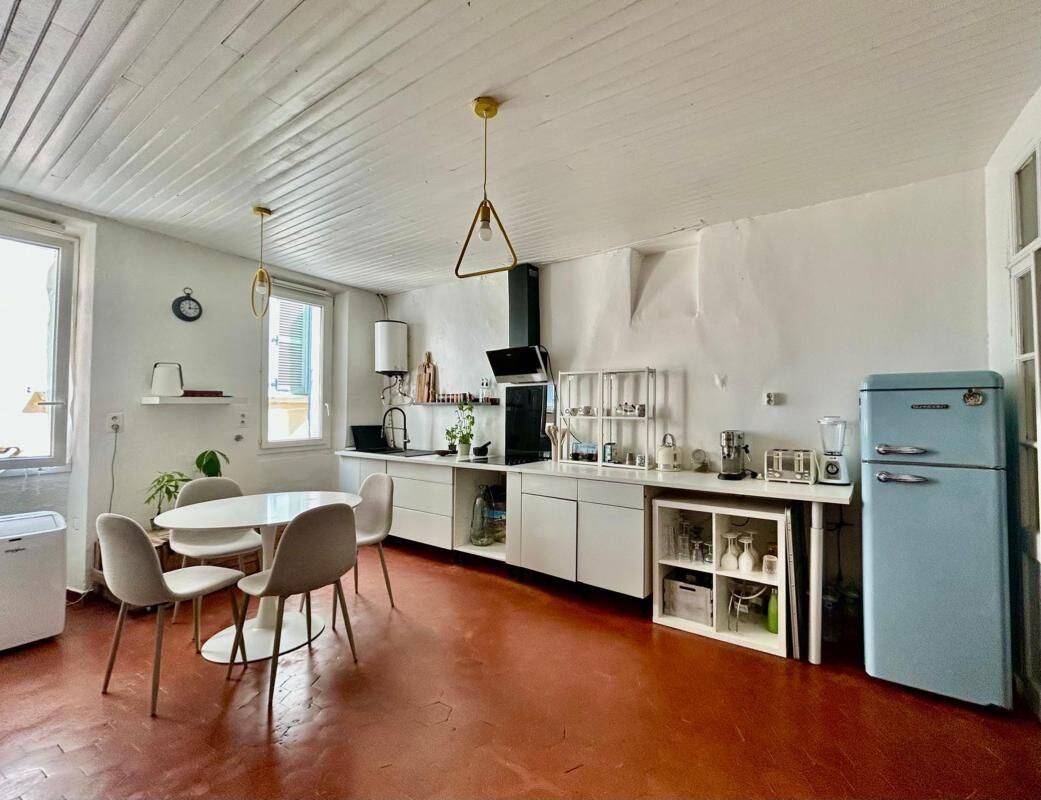 Appartement 2 pièces 48 m² · à La Ciotat · 48 m² · 180 000 €