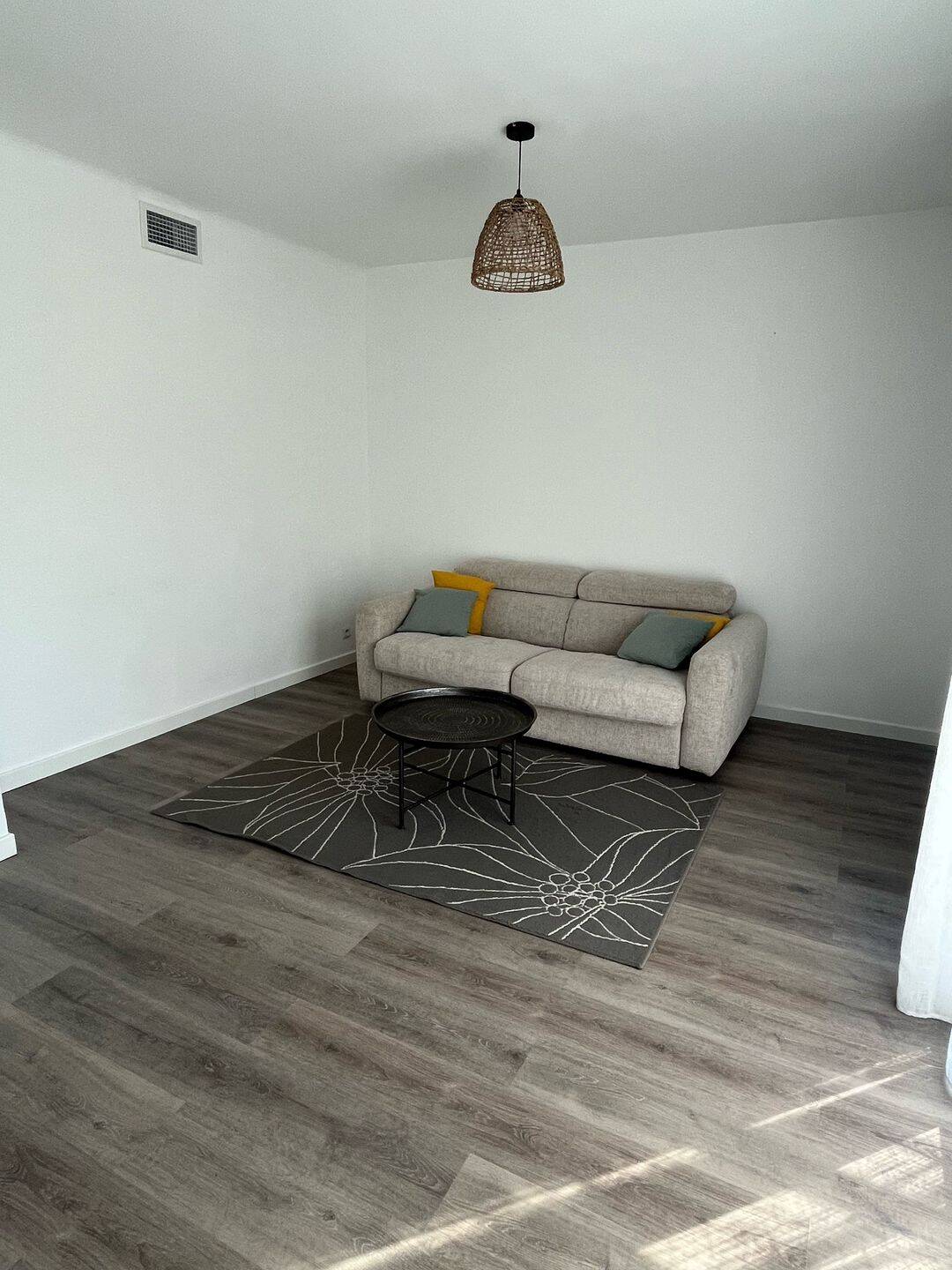Appartement 2 pièces 49 m² · à Aix-en-Provence · 49 m² · 1 200 €
