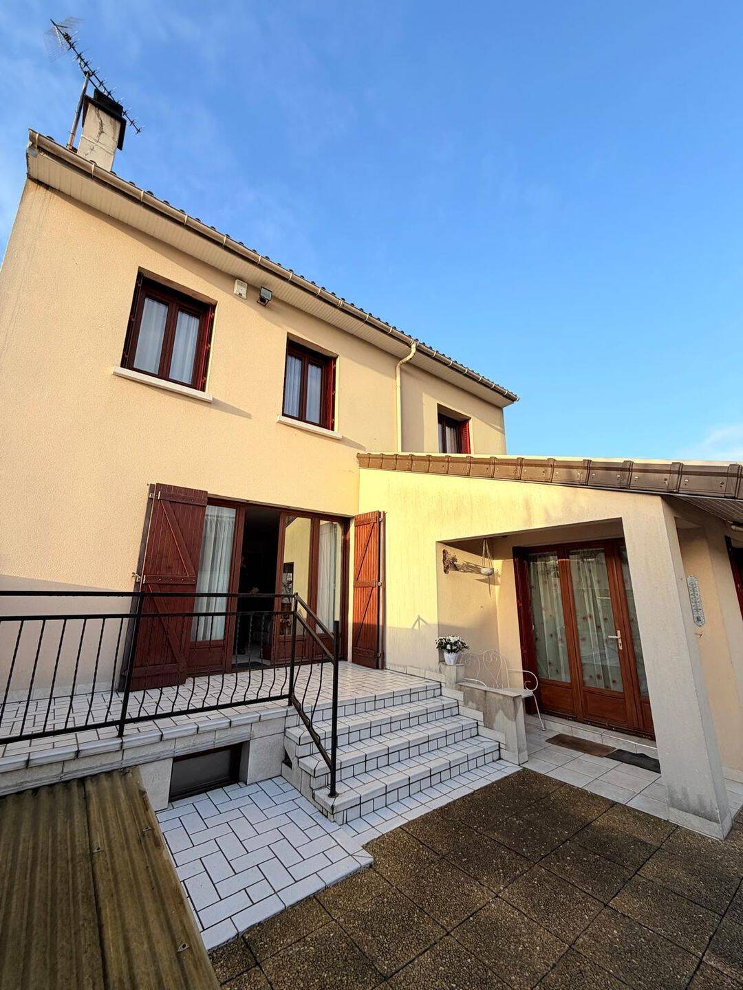 Maison 7 pièces 163 m² · à Drancy · 163 m² · 412 000 €