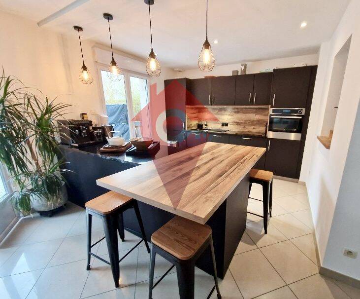 Maison 6 pièces 119 m² · à Orgeval · 118,8 m² · 549 000 €