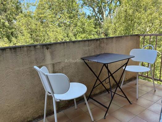 Appartement à vendre 168 000 € 3 pièces 2 chambres 68,55 m² Étage 4/1 Le Charrel Aubagne 13400