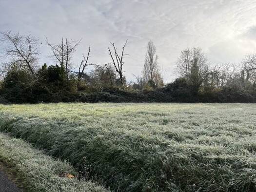 Terrain constructible à vendre 10 000 € 620 m² de terrain Charras 16380