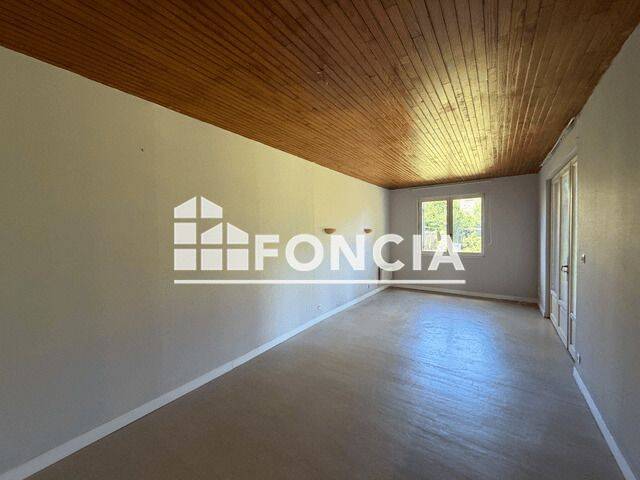 Appartement 3 pièces 65 m² · à Périgueux · 65 m² · 574 €
