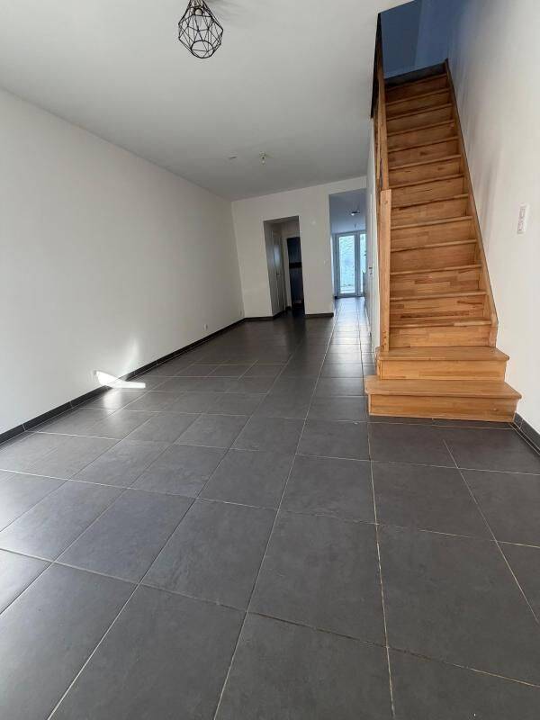 Maison 3 pièces 75 m² · à Saint-Quentin · 75 m² · 760 €