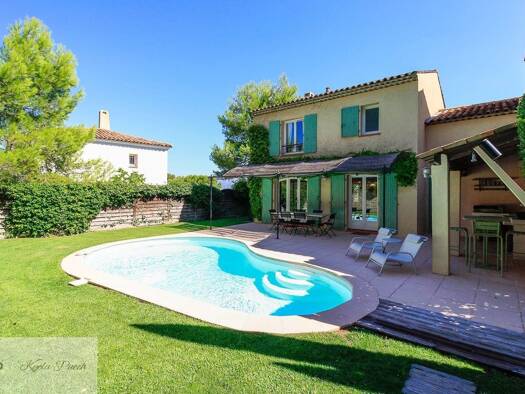 Maison à vendre 598 000 € 4 pièces 3 chambres 94,3 m² 402 m² de terrain Mallemort 13370