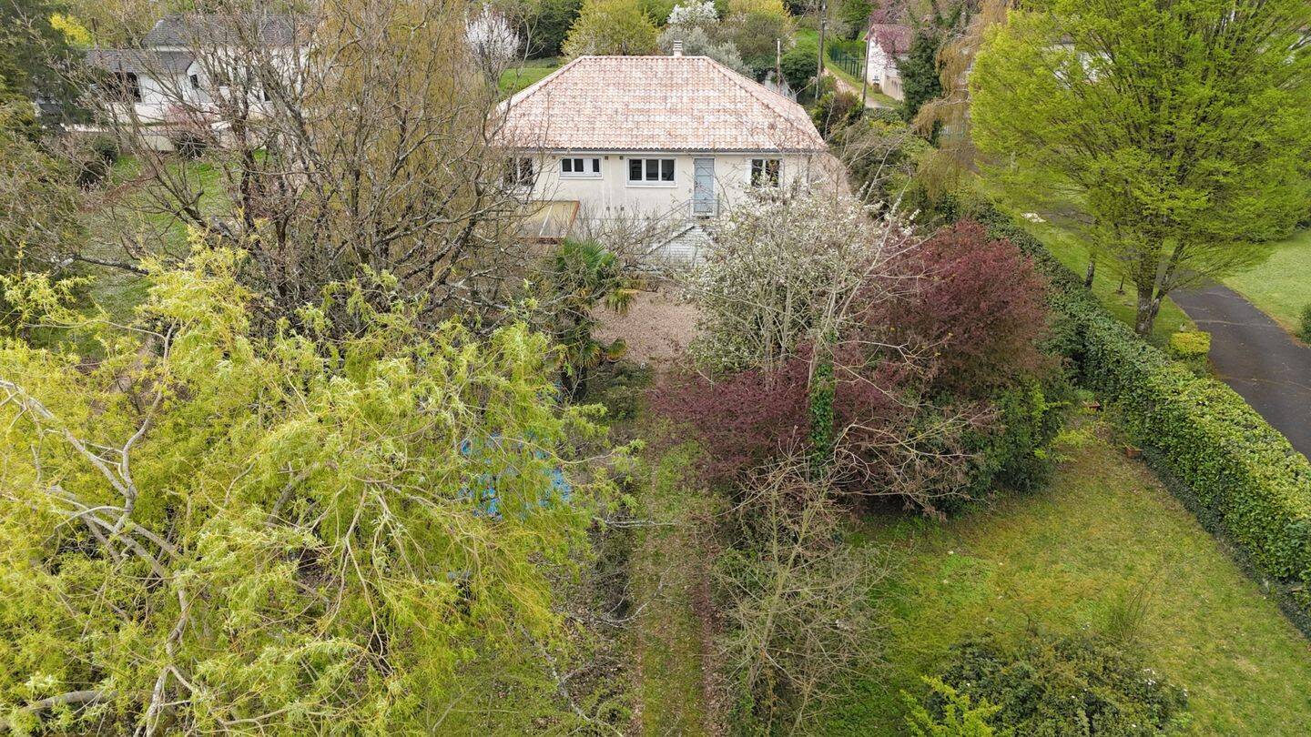 Maison 4 pièces 114 m² · à Buxerolles · 114 m² · 239 990 €