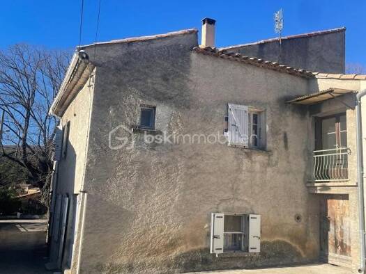 Maison à vendre 67 000 € 6 pièces 4 chambres 90 m² Saint-Étienne-les-Orgues 04230