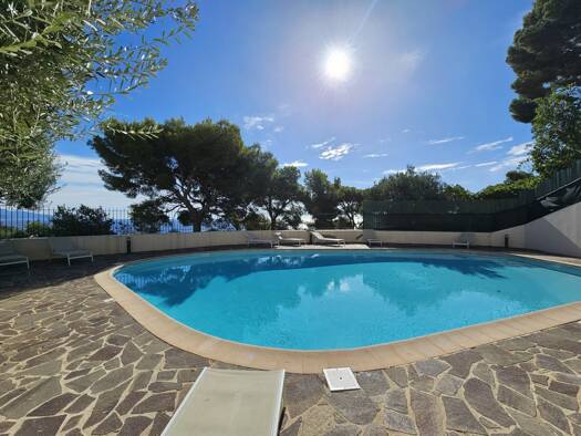 Appartement à vendre 520 000 € 2 pièces 1 chambre 45,3 m² RDC Cap-d'Ail 06320