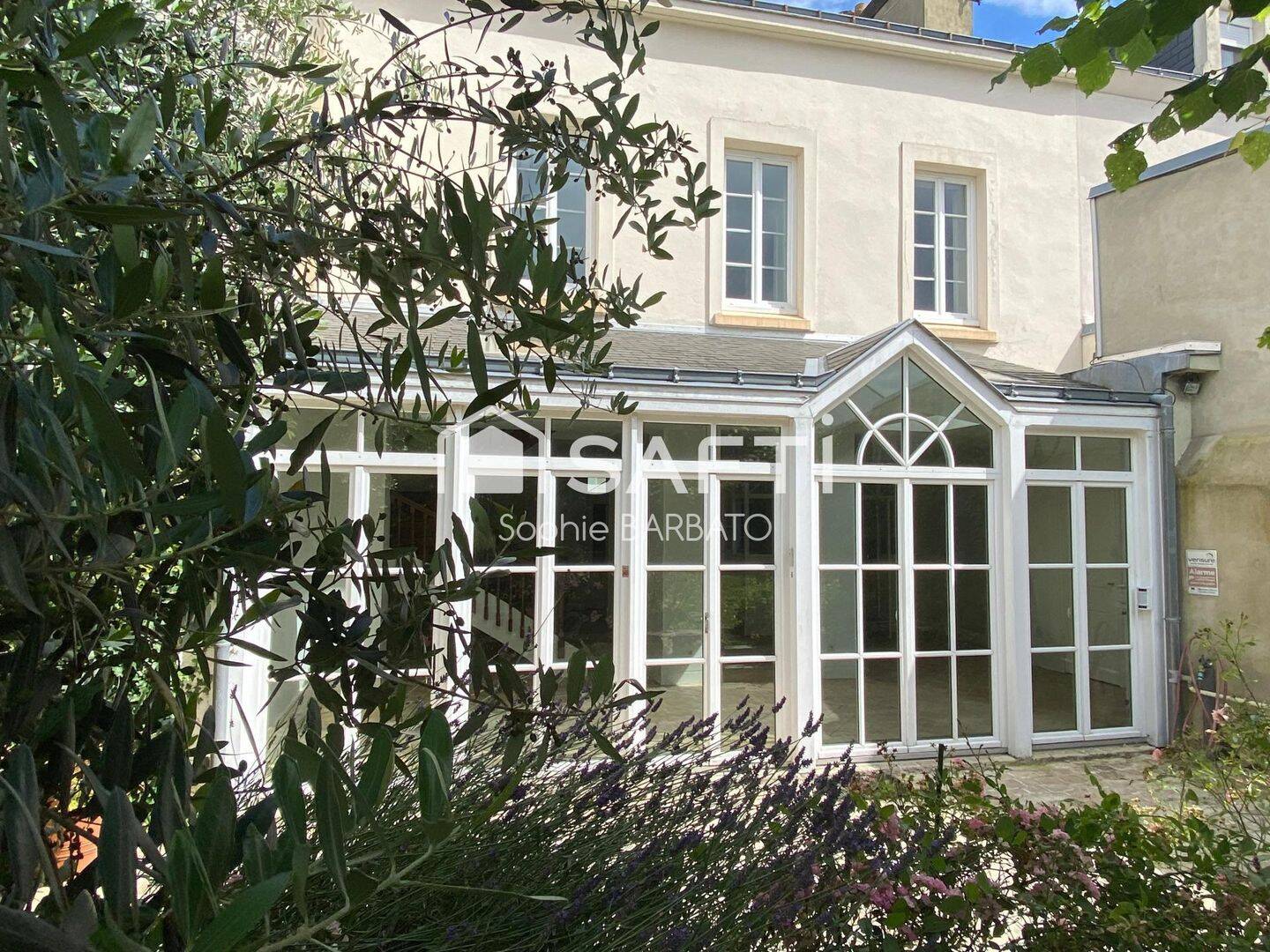 Maison 7 pièces 182 m² · à Nantes · 182 m² · 715 000 €