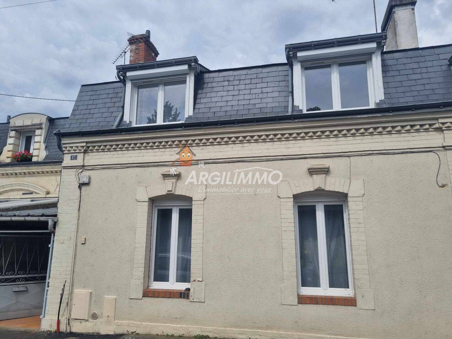 Maison 3 pièces 69 m² · à Saint-Calais · 69 m² · 100 000 €