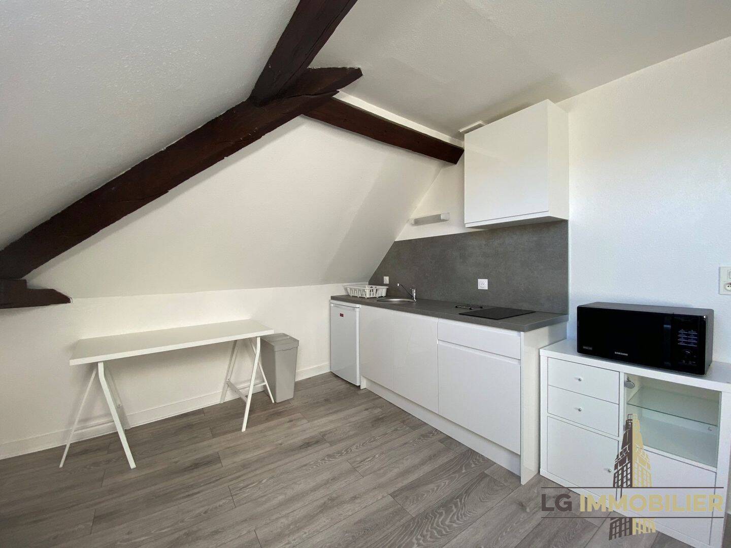 Appartement 1 pièce 12 m² · à Amiens · 11,8 m² · 445 €/mois