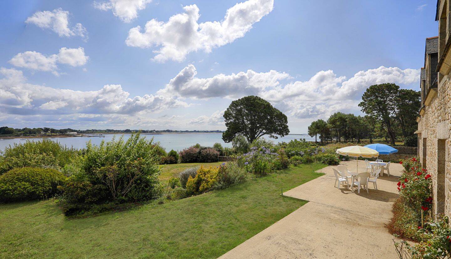 Maison 7 pièces 260 m² · à Saint-Philibert · 260 m² · 2 490 000 €