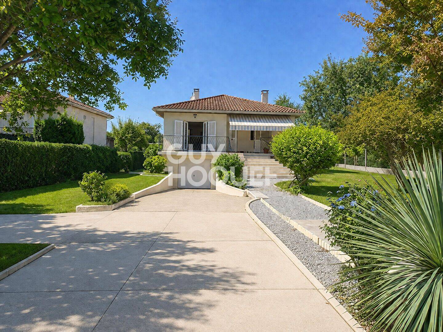 Maison 7 pièces 178 m² · à Portets · 178,3 m² · 1 499 €/mois