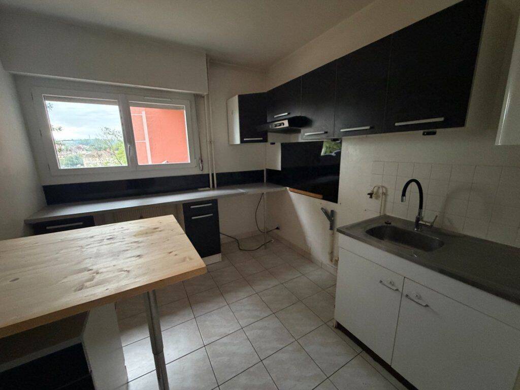 Appartement 3 pièces 63 m² · à Le Creusot · 63 m² · 66 000 €