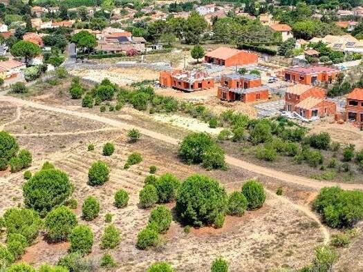 Terrain constructible à vendre 116 900 € 388 m² de terrain Marcorignan 11120