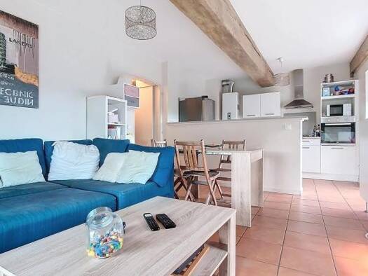 Appartement à vendre 185 000 € 2 pièces 1 chambre 47,8 m² Étage 1/2 Yvours Irigny 69540