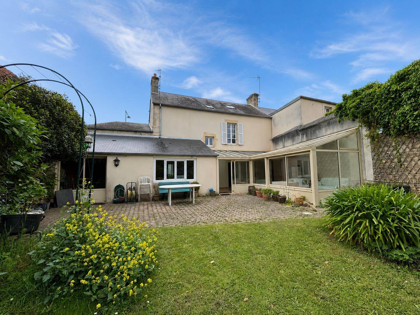 Maison 6 pièces 135 m² · à Bayeux · 135 m² · 367 500 €