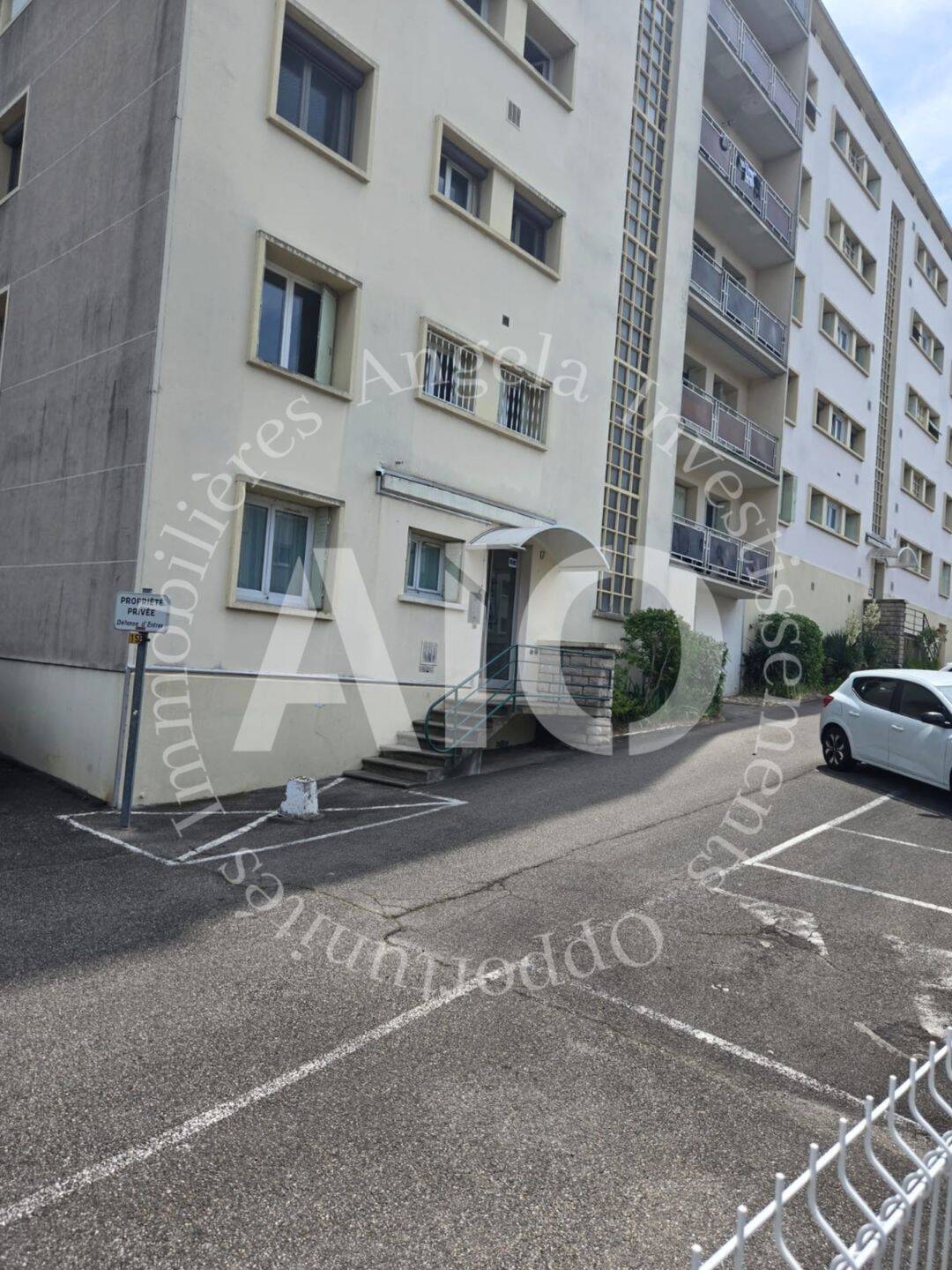 Appartement 4 pièces 71 m² · à Lyon 9ème Arrondissement · 71,1 m² · 196 000 €
