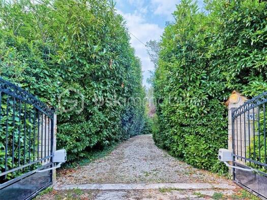 Demeure à vendre 774 000 € 10 pièces 6 chambres 395 m² Meaux 77100