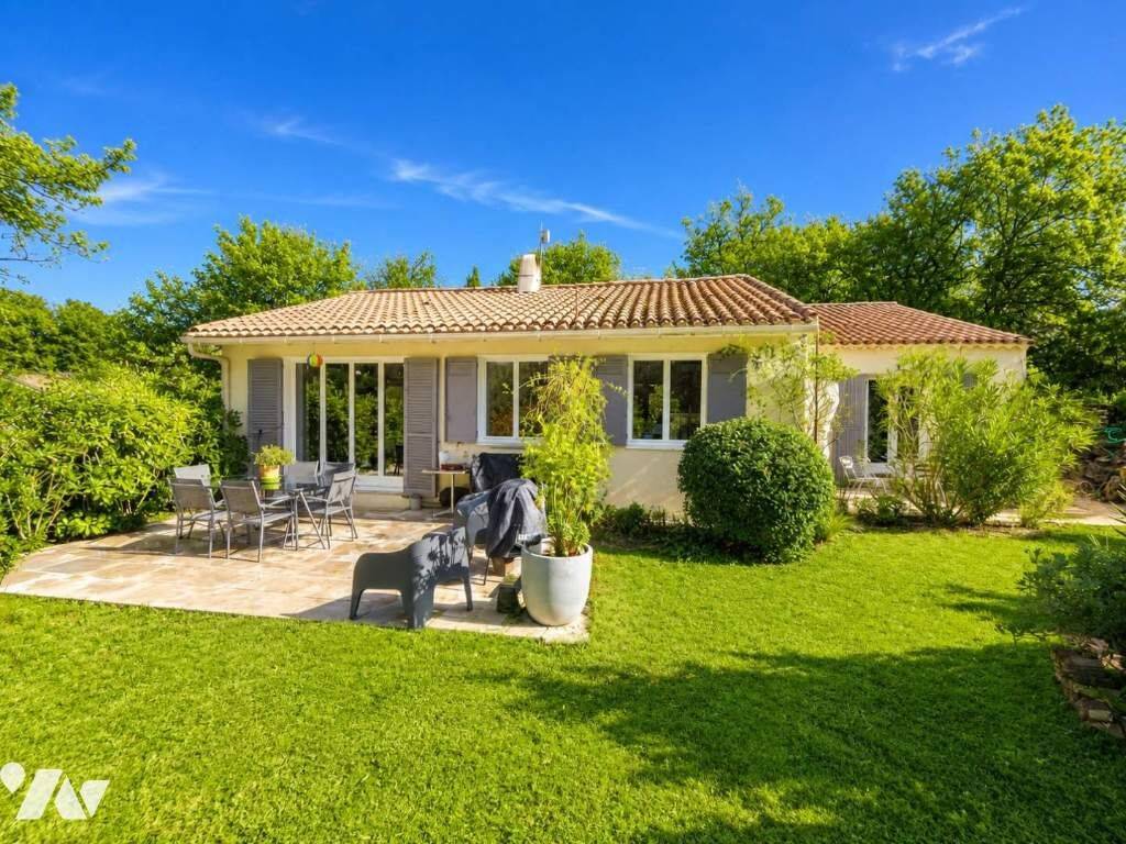 Maison 4 pièces 115 m² · à Rognes · 115 m² · 585 000 €