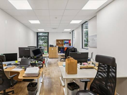 Espace bureau à vendre 1 435 000 € 287 m² de bureaux Le Fort Montrouge 92120