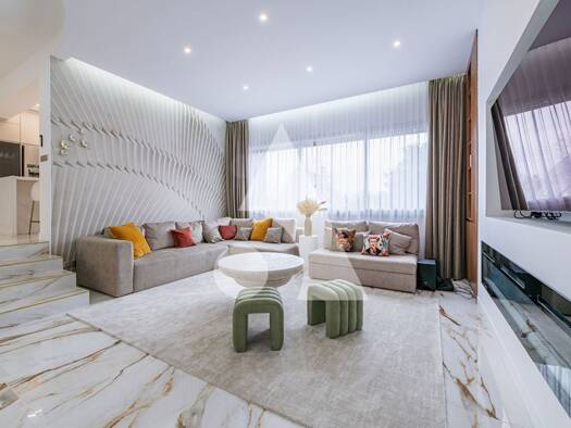 Maison à vendre 1 475 000 € 7 pièces 5 chambres 216 m² 1 104 m² de terrain Ouest Ormesson-sur-Marne 94490