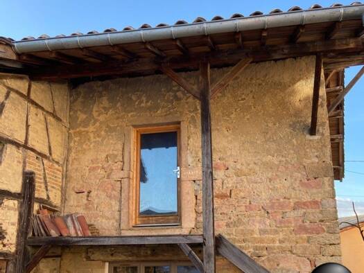 Maison à vendre 45 000 € 1 pièce 1 chambre 60 m² 106 m² de terrain Romenay 71470