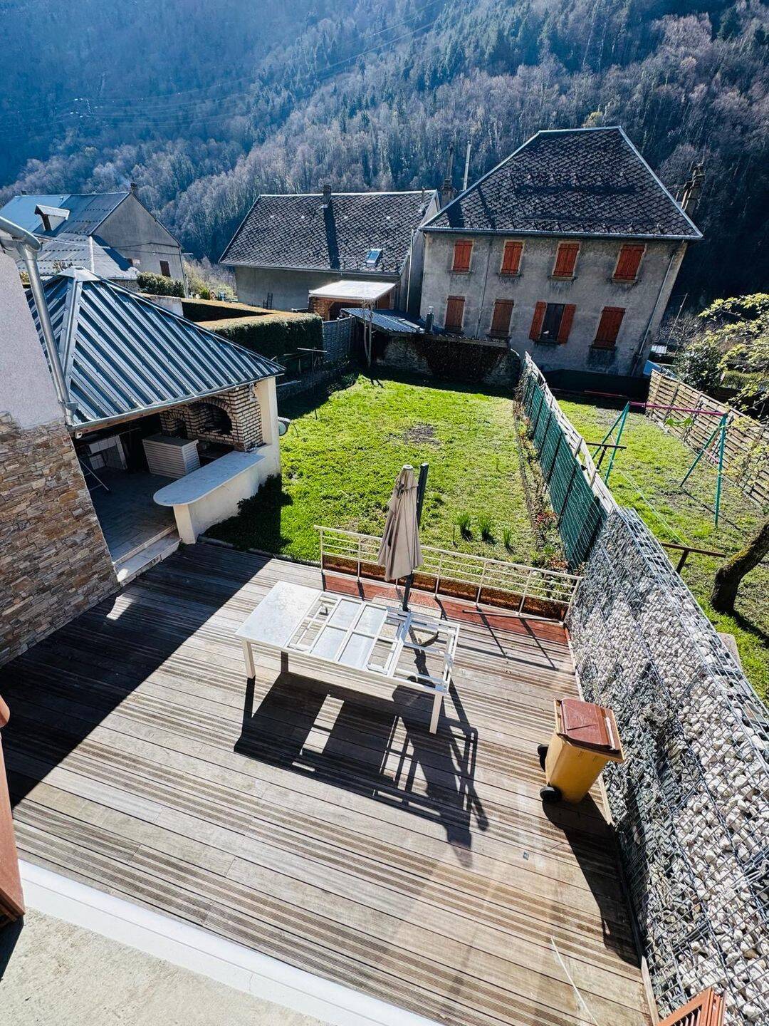 Maison 4 pièces 150 m² · à Livet-Et-Gavet · 150 m² · 205 000 €